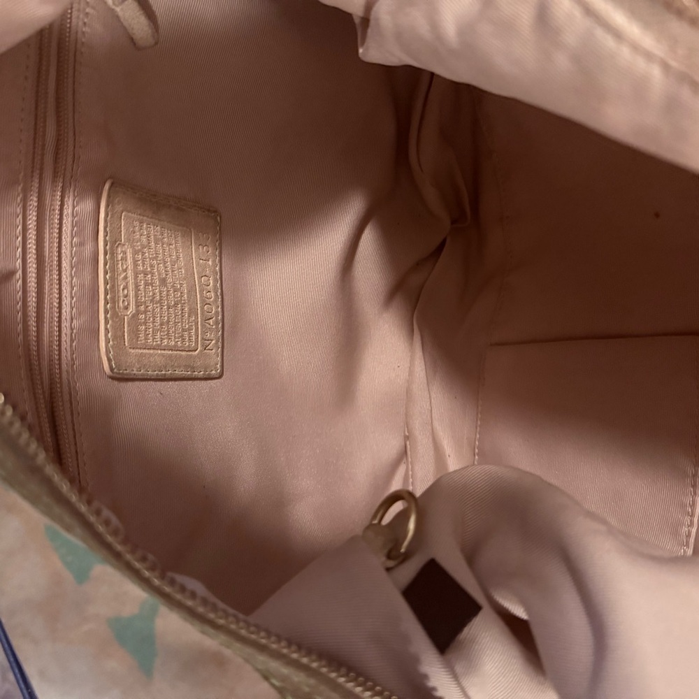 🛍️ Coach Signature Fabric Hobo Bag & Matching Wedge Sandals Set 🛍️ - Picture 4 of 9